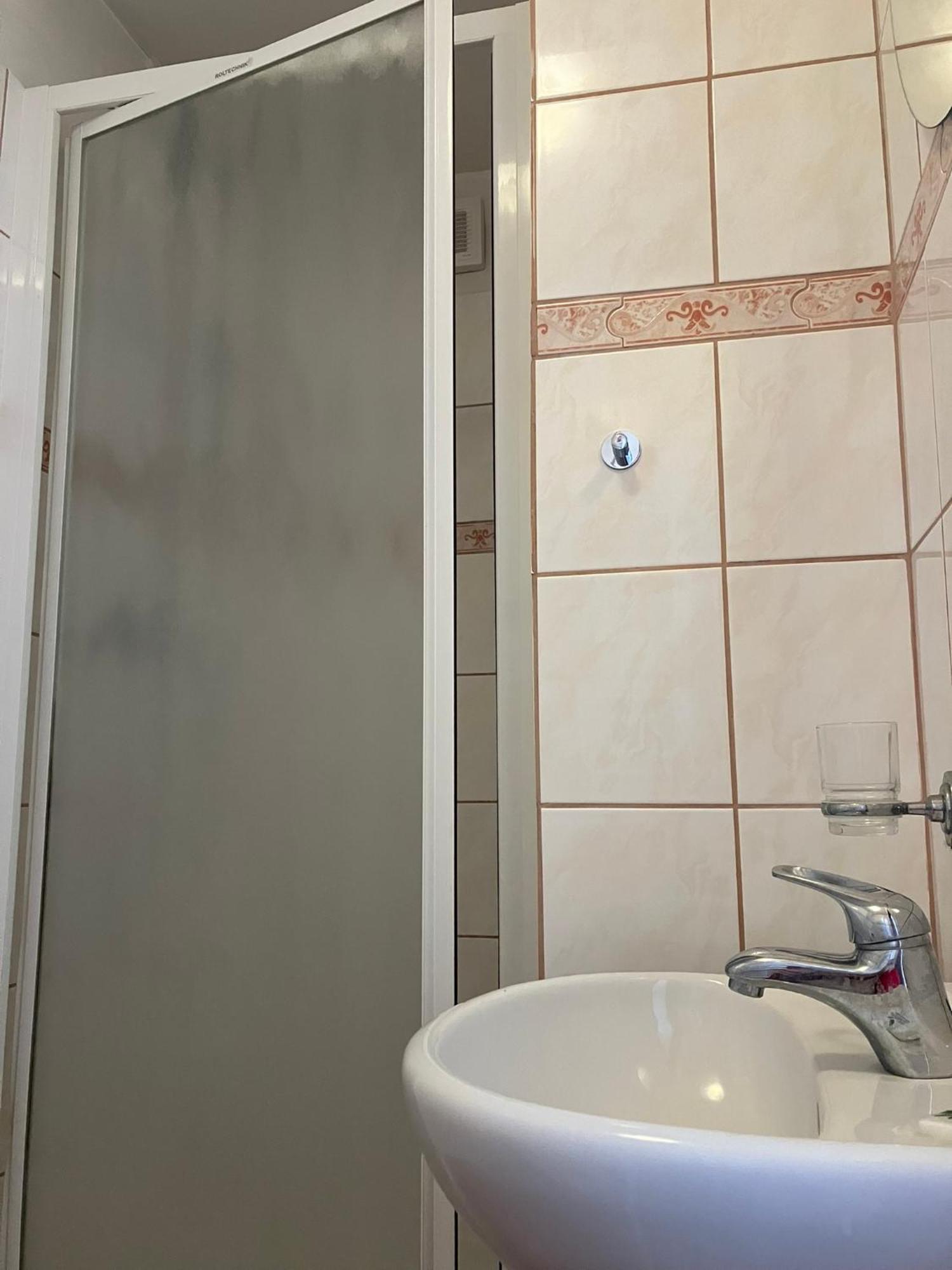 Chata Tereza Janov nad Nisou Esterno foto