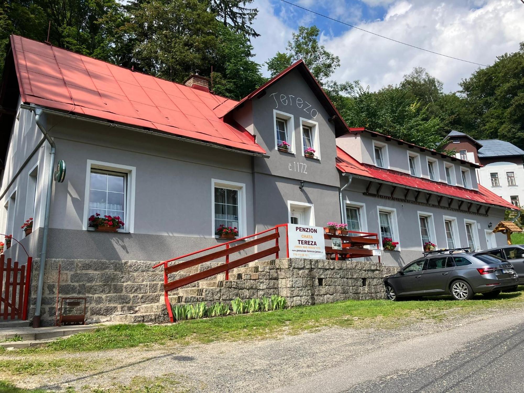 Chata Tereza Janov nad Nisou Esterno foto